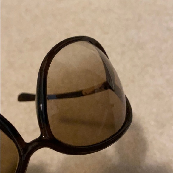 GUC Tom Ford Raquel Sunglasses - Picture 10 of 10